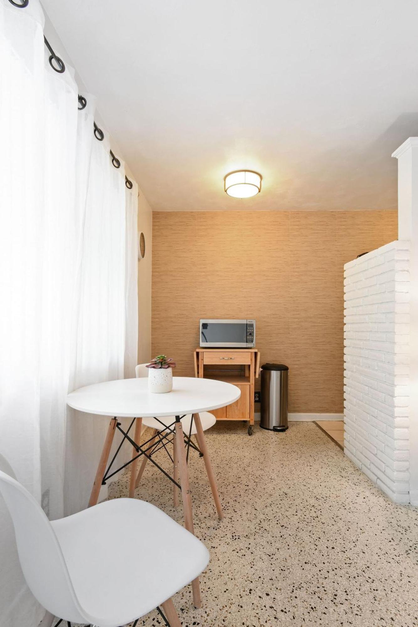 Sunshine Shores Boutique Apartments بالم بيتش شورز المظهر الخارجي الصورة