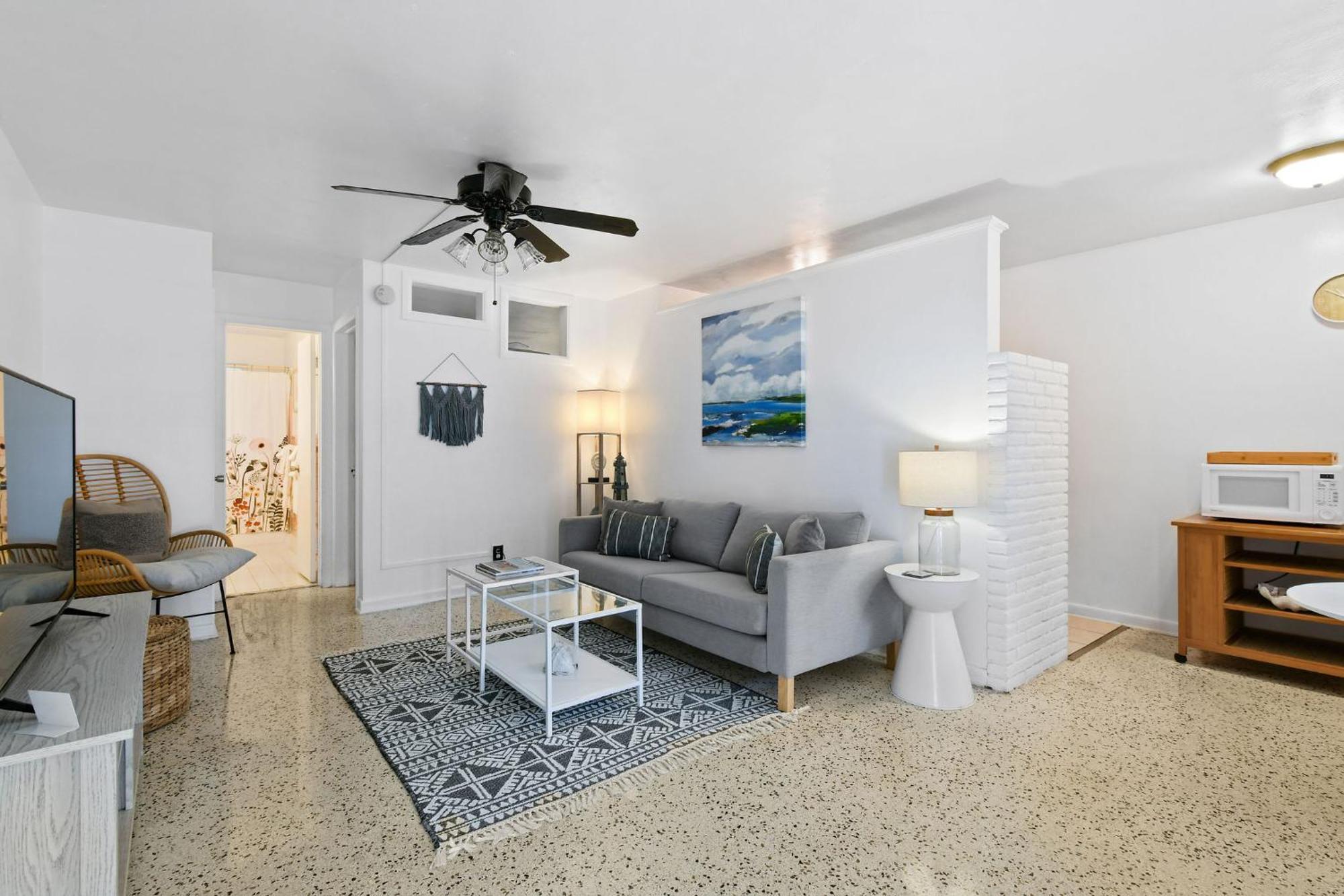 Sunshine Shores Boutique Apartments بالم بيتش شورز المظهر الخارجي الصورة