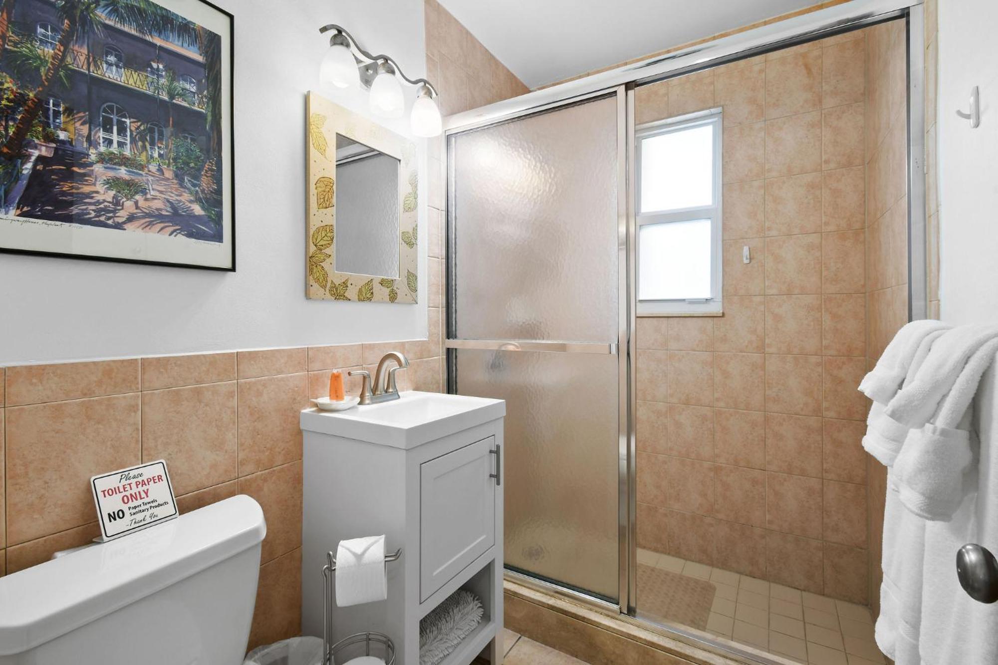 Sunshine Shores Boutique Apartments بالم بيتش شورز المظهر الخارجي الصورة
