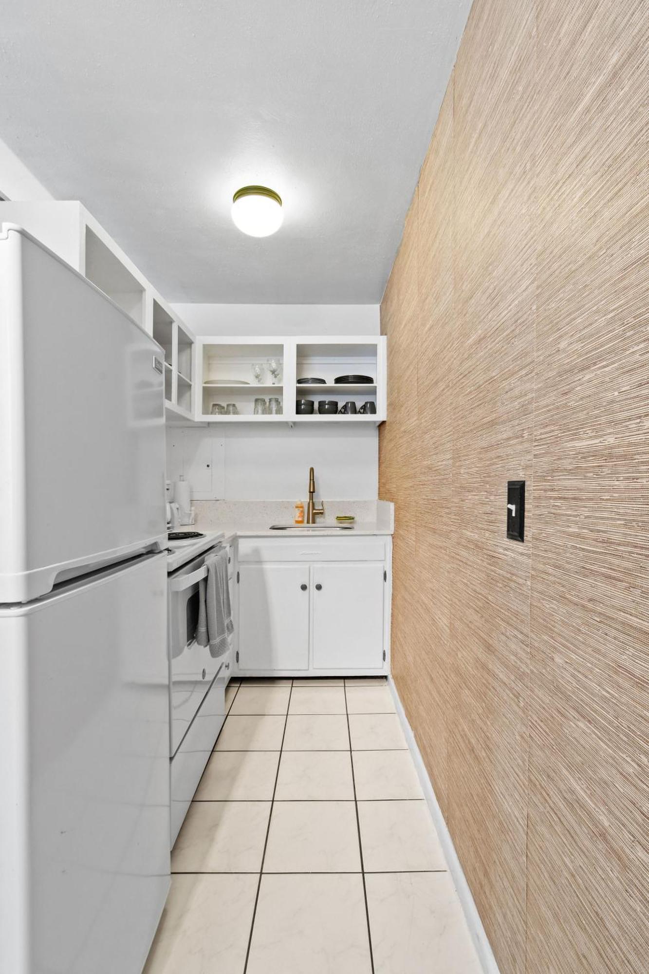 Sunshine Shores Boutique Apartments بالم بيتش شورز المظهر الخارجي الصورة
