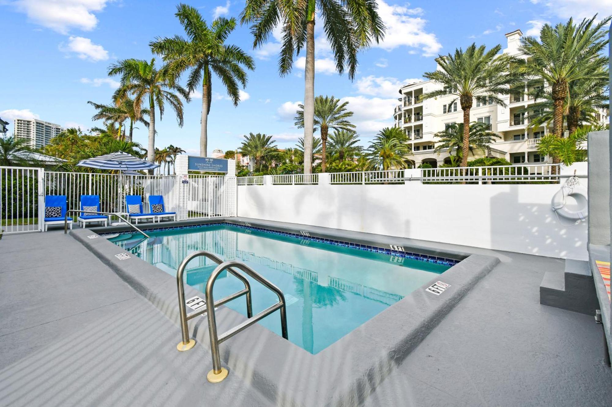 Sunshine Shores Boutique Apartments بالم بيتش شورز المظهر الخارجي الصورة
