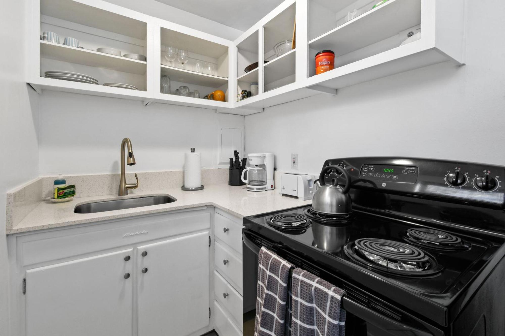 Sunshine Shores Boutique Apartments بالم بيتش شورز المظهر الخارجي الصورة